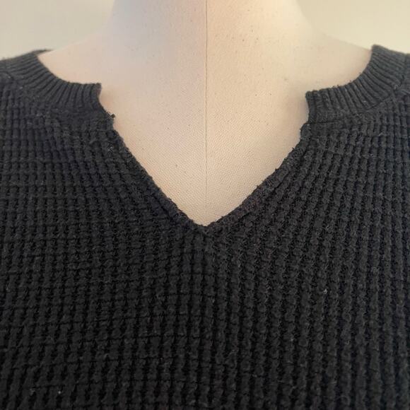 American Eagle Black Waffle Knit Long Sleeve Top - Picture 2 of 6